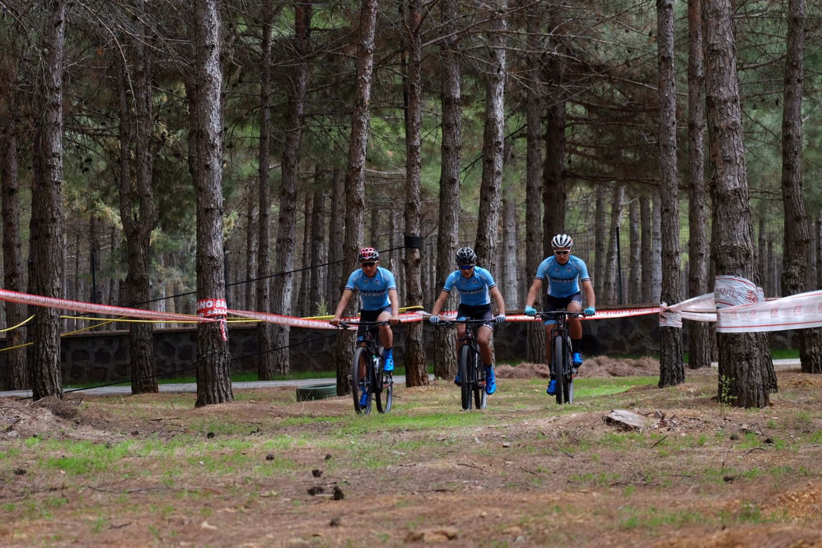 Bisiklet takımı Gaziantep’ten çifte zaferle dönüyor