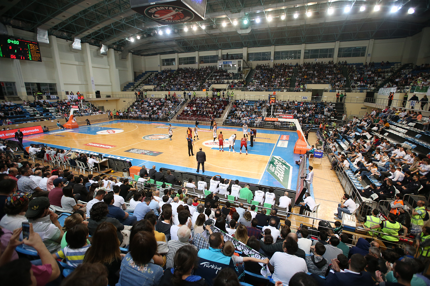 Büyükşehir Basket Play-Off’ta