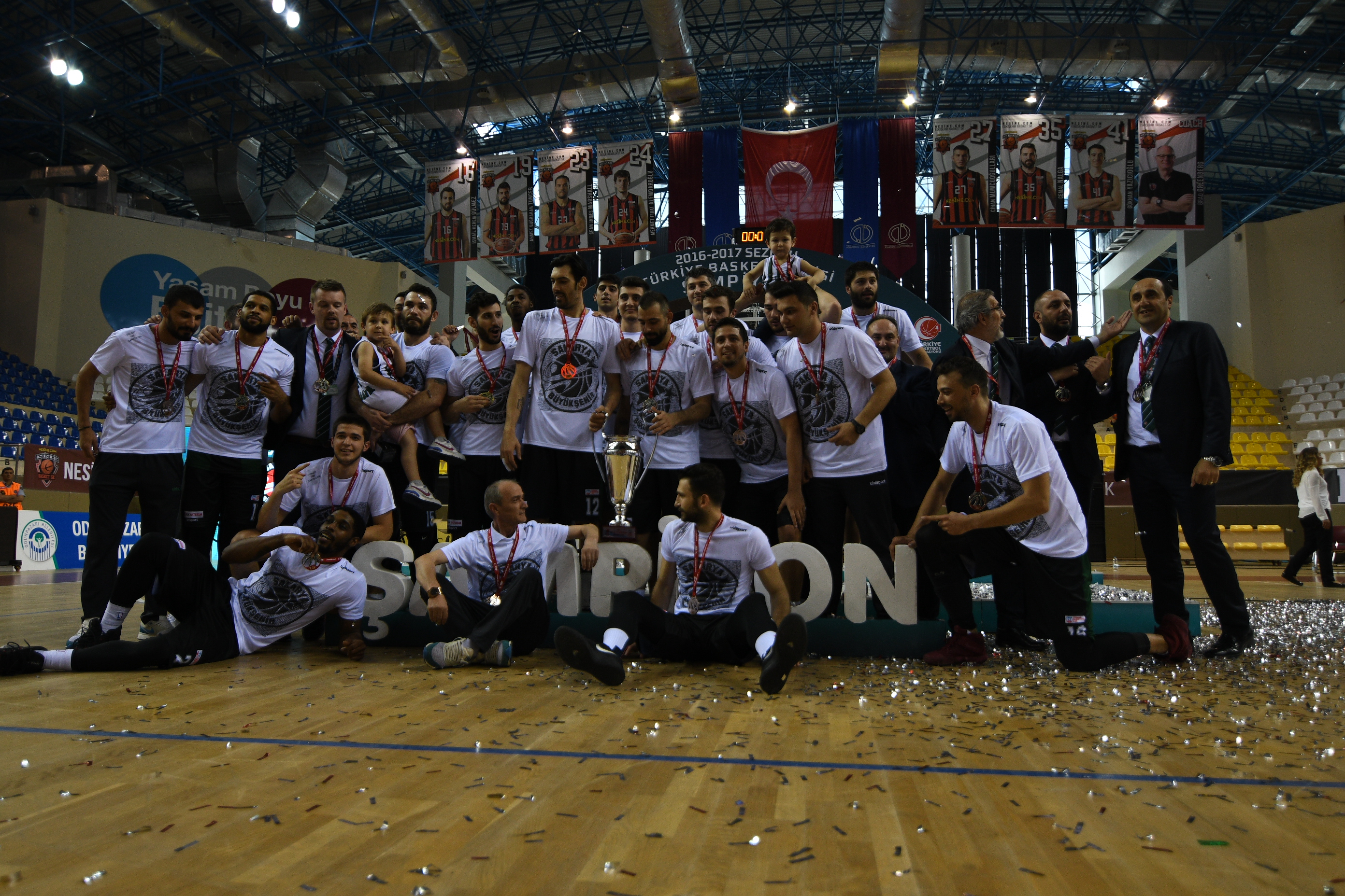 Şampiyon Sakarya Büyükşehir Belediyesi