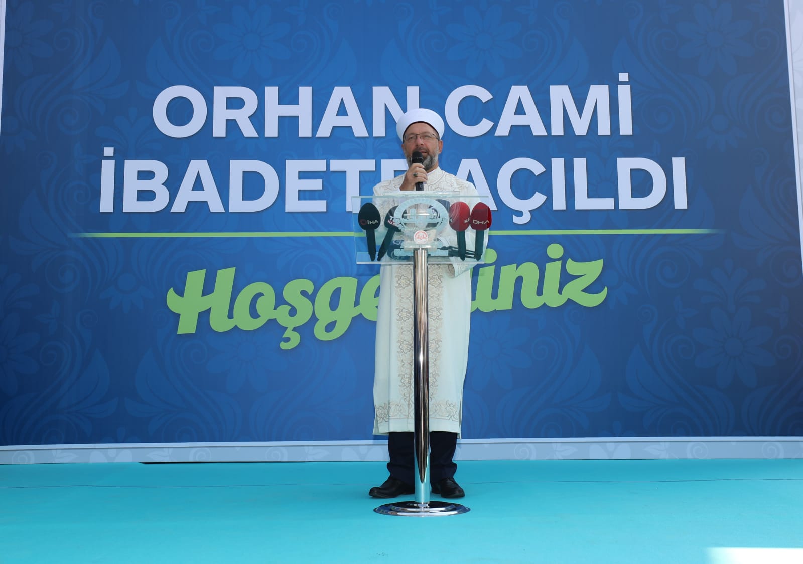 Orhan Cami ibadete açıldı