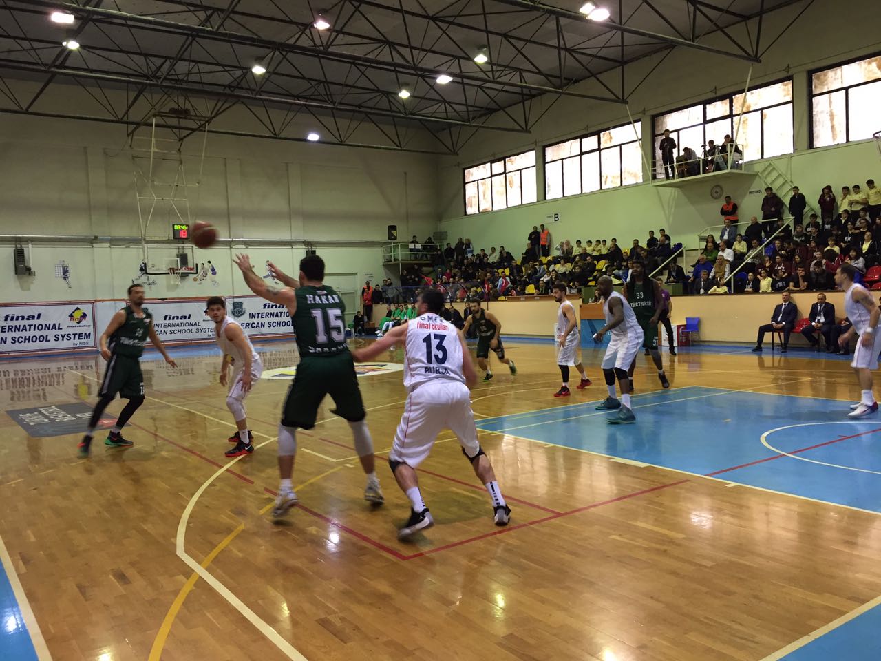 Büyükşehir Basket Final’i rahat geçti