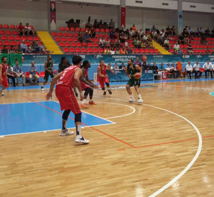 Büyükşehir Basket Final’i Rahat Geçti