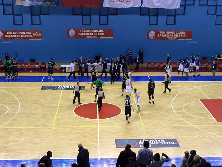 Büyükşehir Basket İstanbul’da Galip