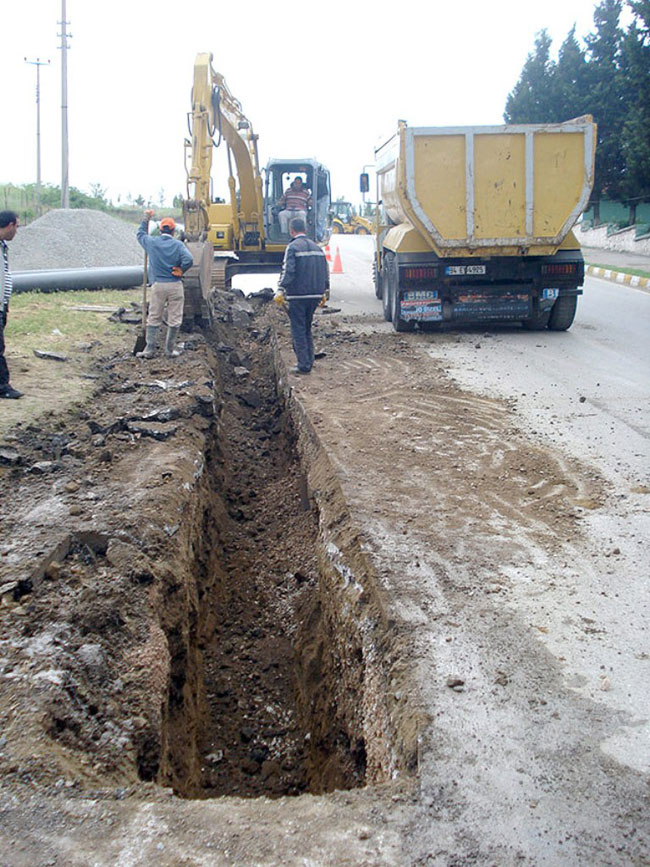 Kemalpaşa'nın Kanalizasyon Sorunu Çözülüyor