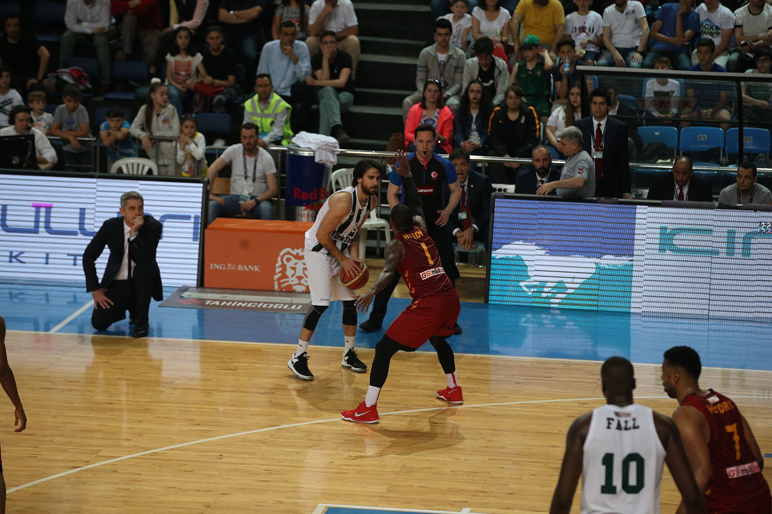 Büyükşehir Basket Play-Off’ta
