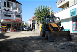 Atatürk Caddesi’nin içmesuyu altyapısı yenileniyor