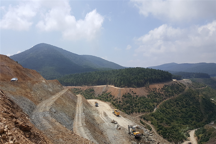 Akçay’da Sıra Baraj Gövdesinde