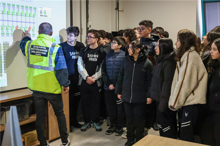 Arıtma ve su kalite kontrol süreçleri lise öğrencileri ile paylaşıldı