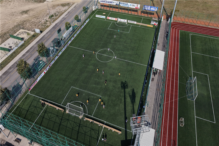 Başkanlık Futbol Kupası başladı: 39 mahalle sahada