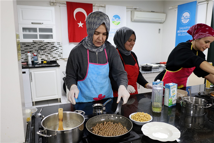 Ramazan’ın geleneksel lezzetleri SAMEK mutfağında hazırlandı
