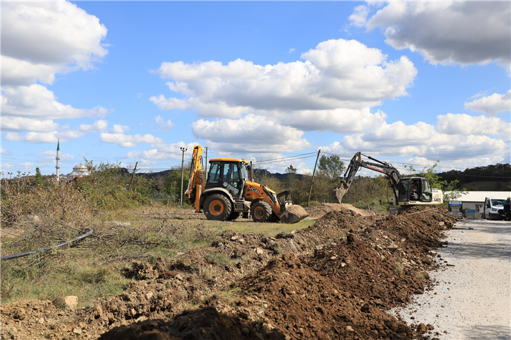 Kaynarca Uzunalan’a Büyükşehir Belediyesi’nden yeni içme suyu hattı
