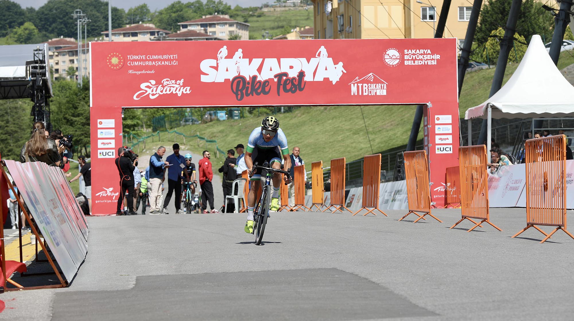 Pedallar döndü, Sakarya’da heyecan fırtınası başladı