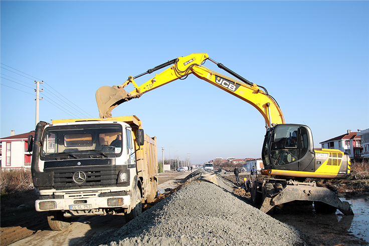 4 ilçede 56 mahalleye daha sağlam altyapı