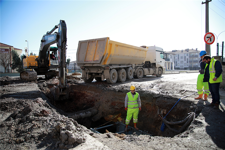 Serdivan’ın tüm altyapısı yenileniyor
