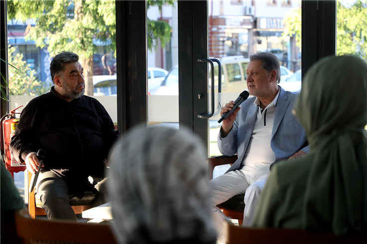 Ahmet Özhan OSM’de sanatseverlerle buluştu: “Farklılıklar özümüzde bir oluşumuzu değiştirmez”