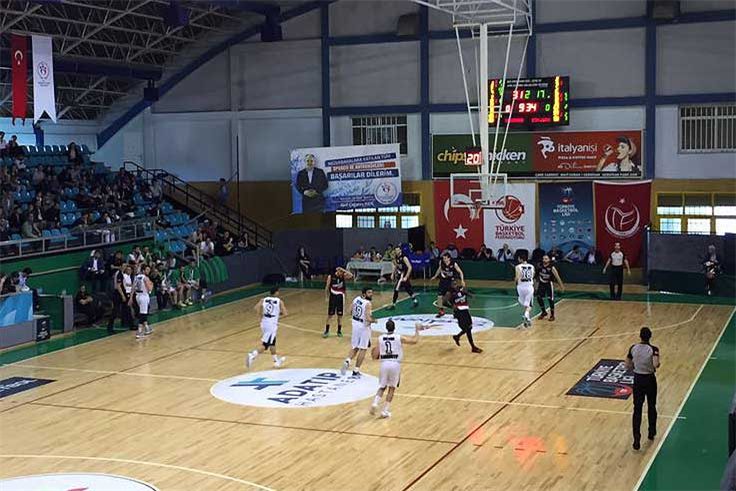 Büyükşehir Ligi Galibiyetle Tamamladı