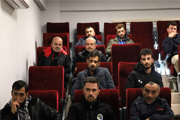 Büyükşehir’den sokak hayvanları için güvenli müdahale eğitimi 