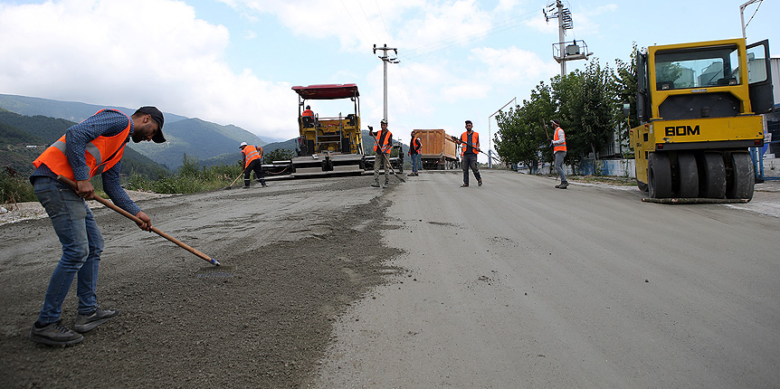 37 kilometrelik beton yol çalışmaları başladı