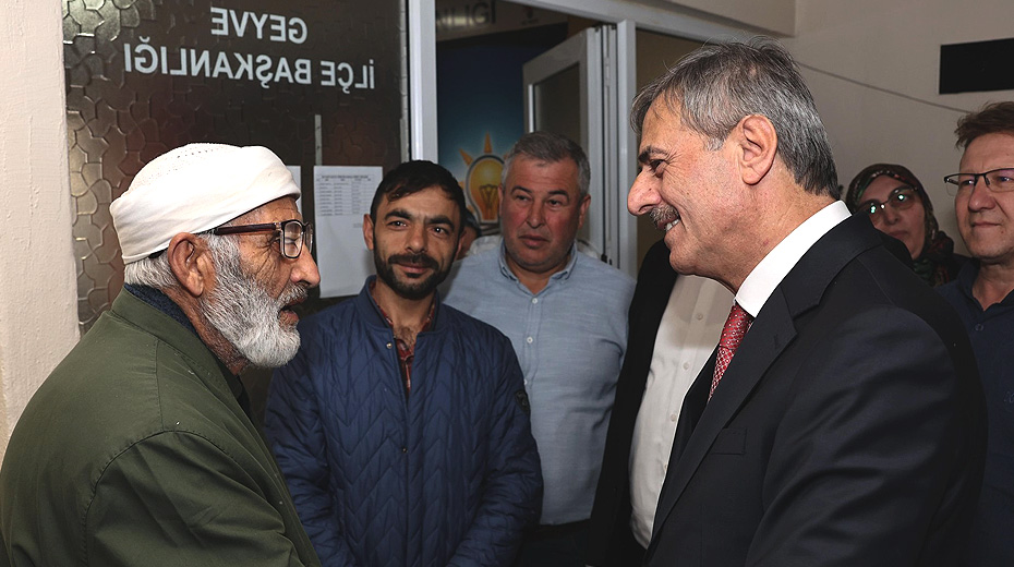 “Geyve için güzel yarınları birlikte inşa edeceğiz”