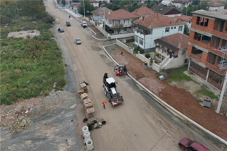 Hanlı-OSB duble yolunda önce kaldırım ve bisiklet yolu, ardından asfalta geçilecek