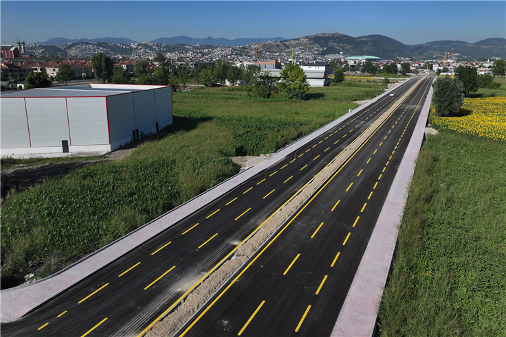 Şehir merkezi-Yenikent bağlantısında çizgiler tamam, yol ulaşıma açıldı