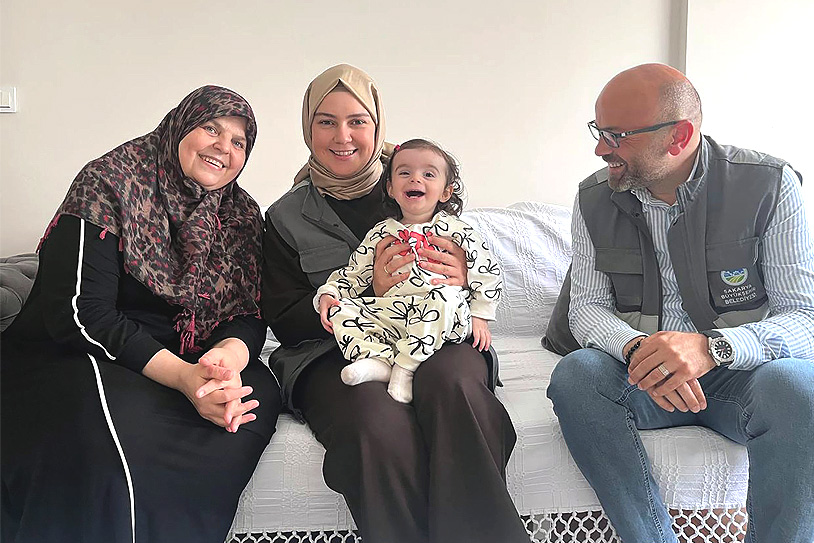 Büyükşehir’den şehit annelerine anlamlı ziyaret