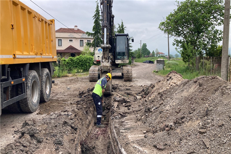 Söğütlü’nün güçlü altyapı ağına Büyükşehir’den ilave yeni hat