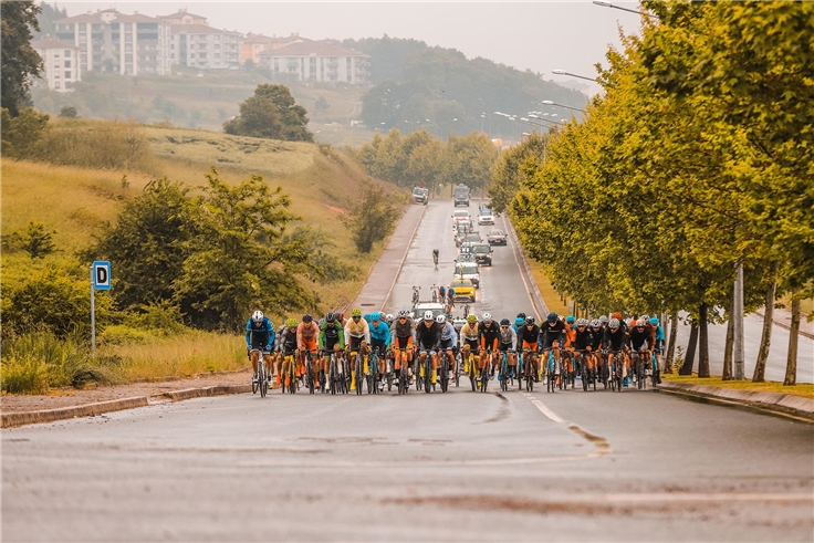 119 kilometrelik zorlu parkurda Tour Of Sakarya fırtınası