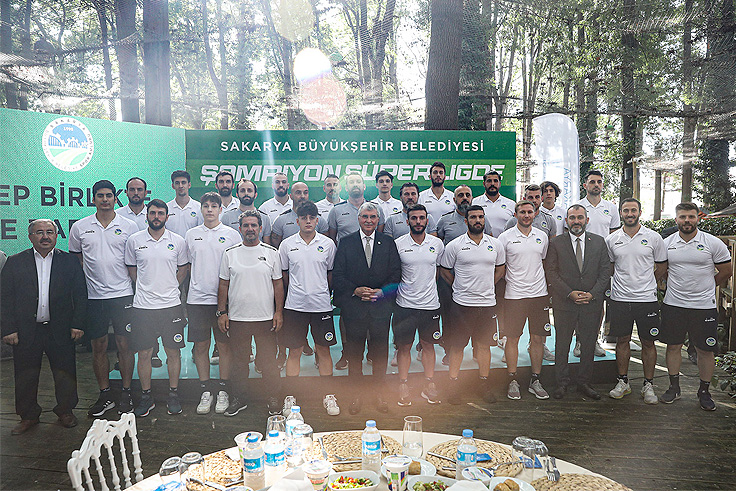 Büyükşehir Belediyesi Hentbol Takımı’nda hedef şampiyonluk