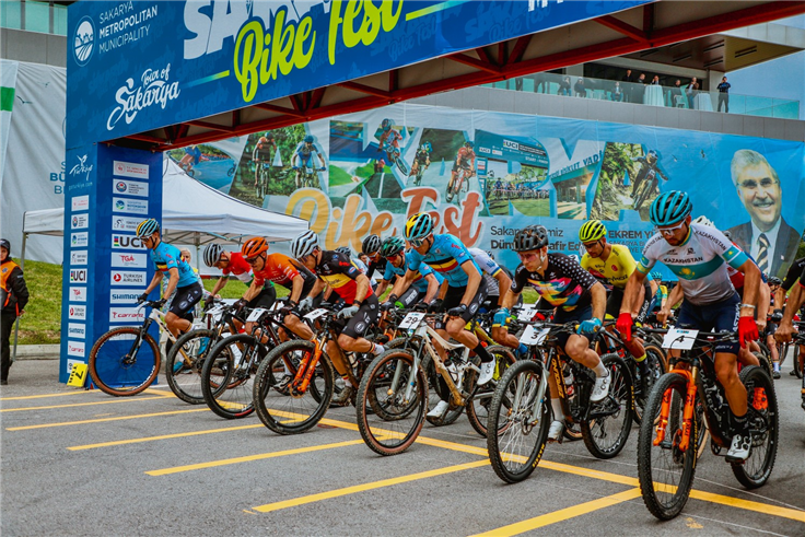 Ayçiçeği Bisiklet Vadisi’nde kıyasıya rekabet; MTB Cup’ta şampiyonlar belli oldu