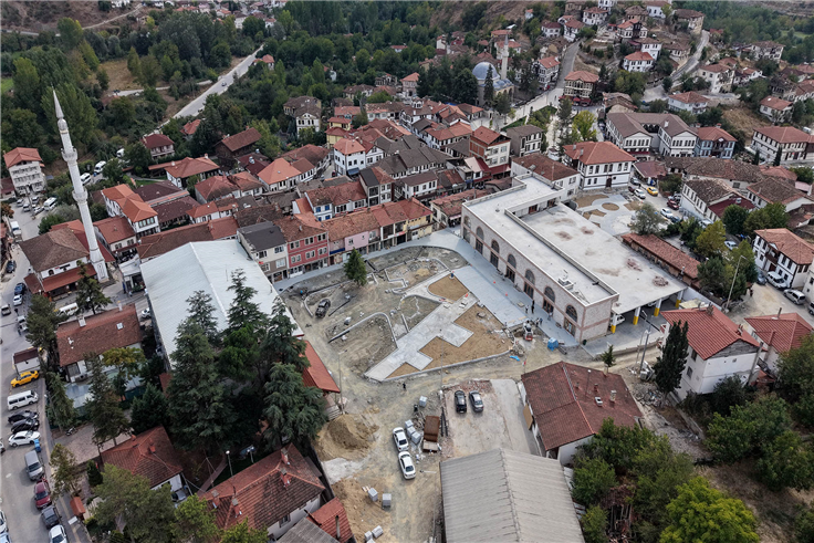 Şehrin turizm rotası Taraklı’ya 4 ayrı projeyle yepyeni bir yüz: Yeni yaşam alanları hızla tamamlanıyor