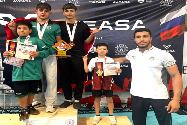 Büyükşehir sporcularından madalya yağmuru