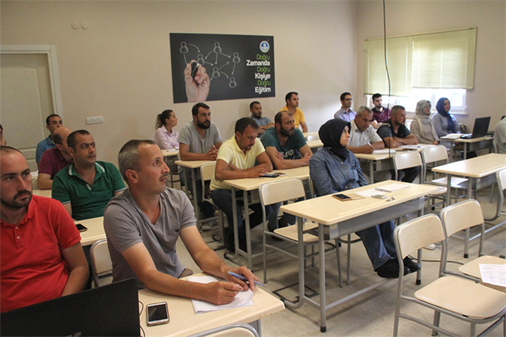 Mühendisler teknolojiyi yakından takip ediyor