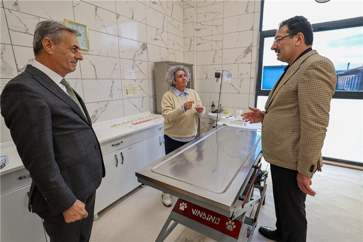 “Sokak Hayvanları Doğal Yaşam Kampüsü ile Sakarya’mız yine bir ilke imza attı”