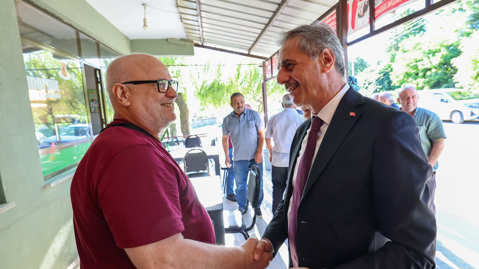 Yusuf Alemdar Ferizli’yi adım adım gezdi: “Gölkent’te ulaşımı güçlendirdik, Atatürk Parkı’yla ilçeye nefes olduk”
