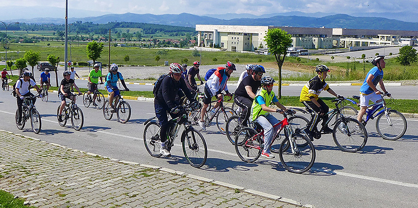 Yenikent’e Pedal Çevirdiler