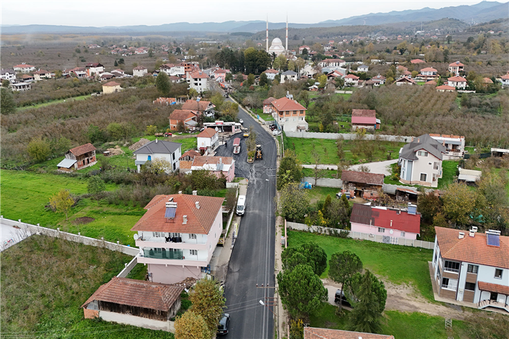 Büyükşehir Hendek’te seferber oldu: Kısa sürede tam 15 kilometre…