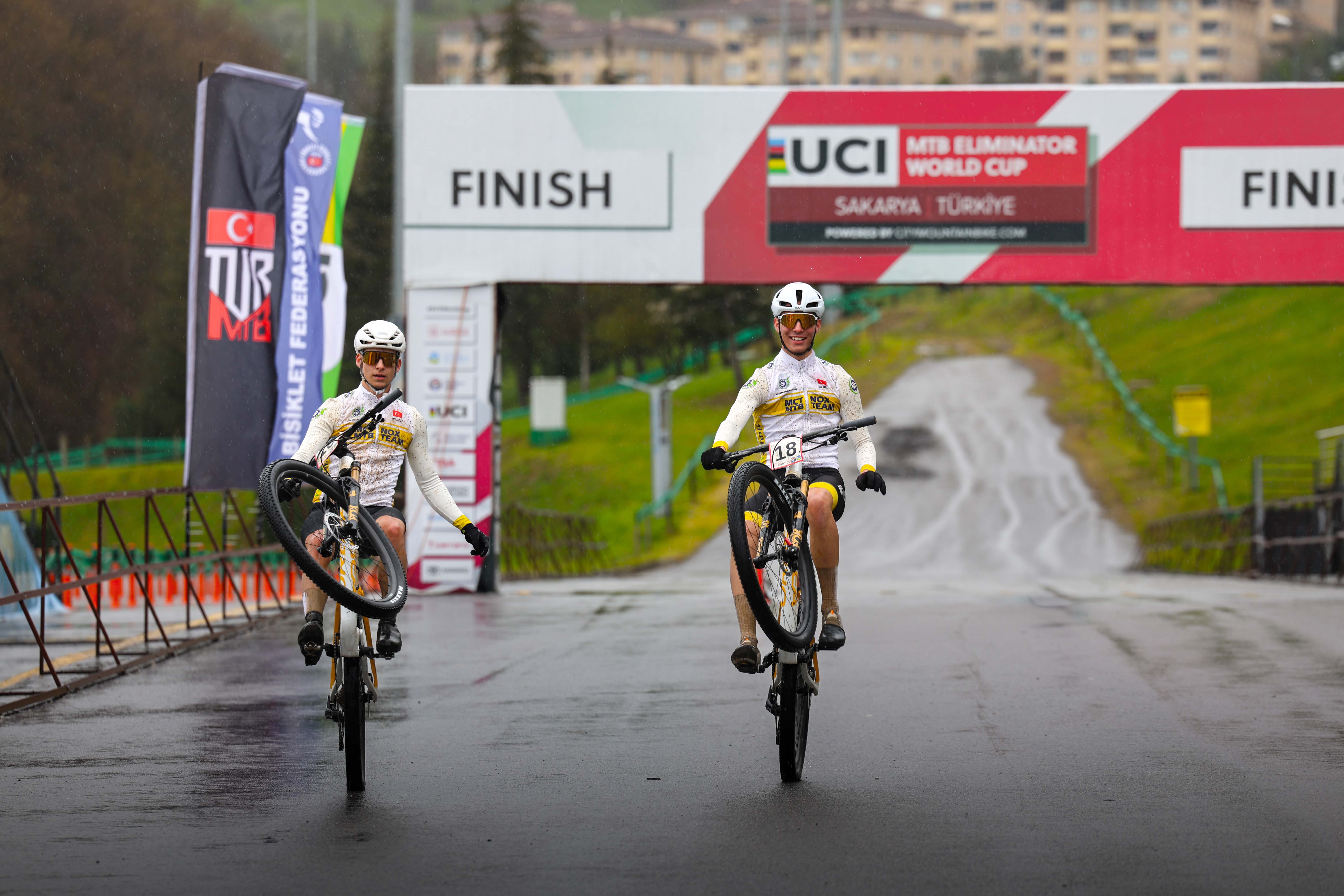 Büyükşehir’in iki sporcusu Dünya Şampiyonası’nda Milli formayla pedal çevirecek