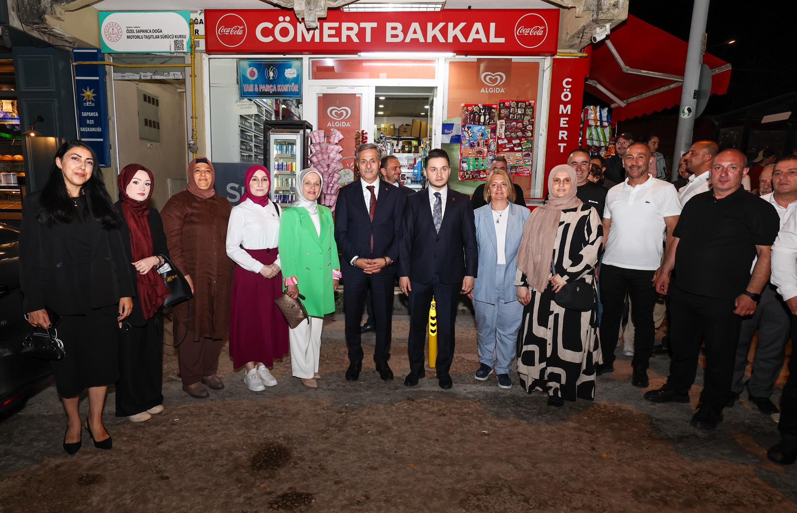 Sapanca’dan Yusuf Alemdar’a hizmet teşekkürü: “Sapanca tarihte ilk kez bu kadar yatırım görüyor”