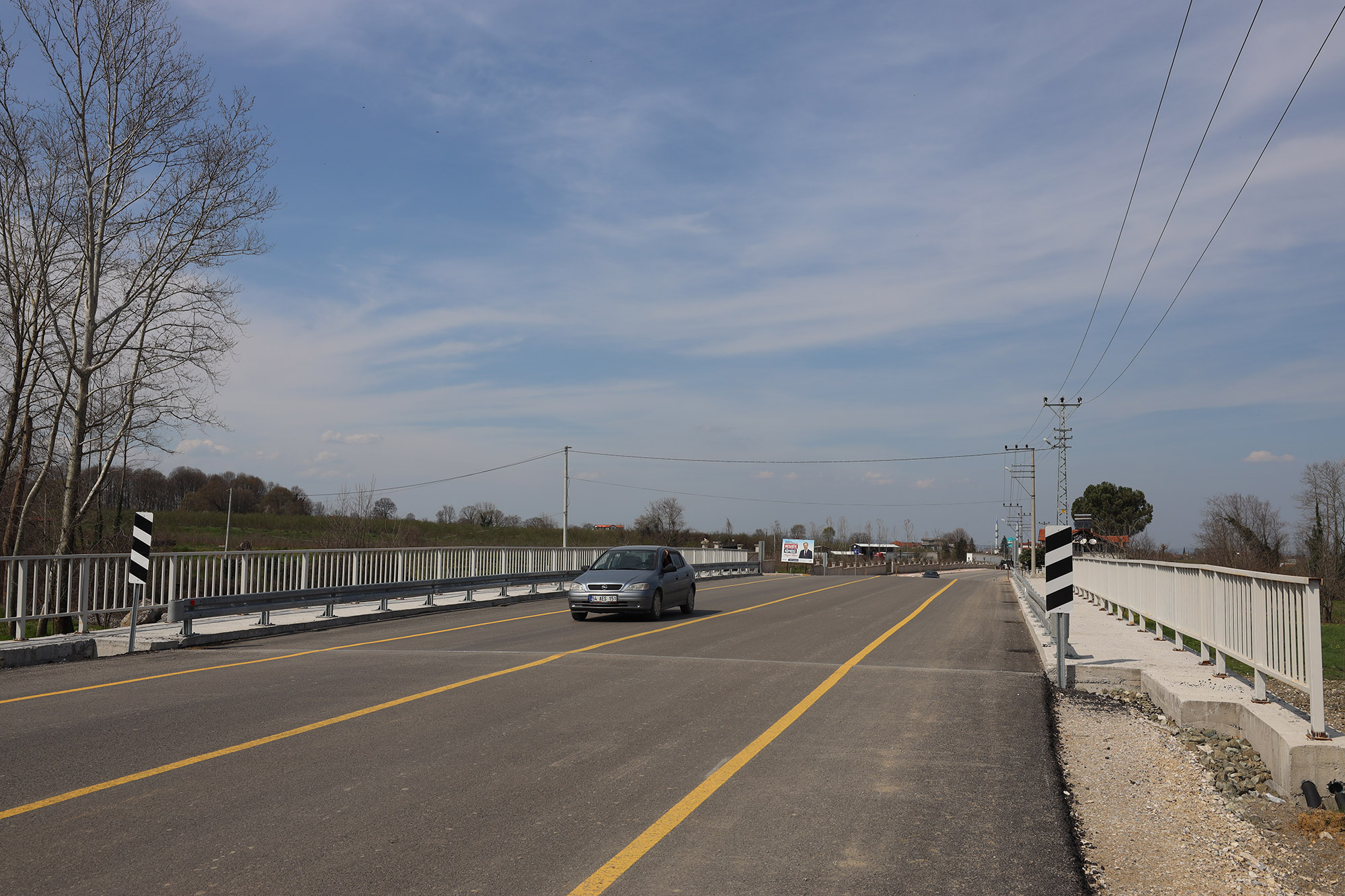 Karapürçek Mesudiye Köprüsü ile geçişler güvenli hale geldi