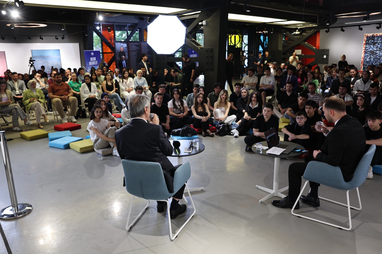 Büyükşehir 2025’te yüz binlere dokundu: 259 bin çağrı, 45 bin ayrı talep…