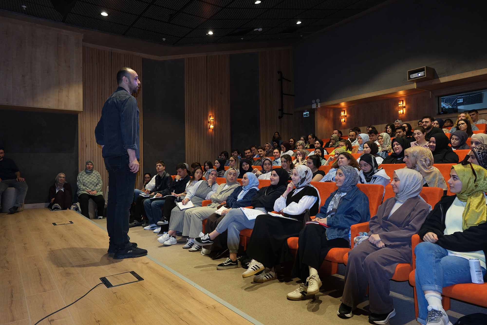 KPSS adayları Büyükşehir’le sınava hazırlanıyor