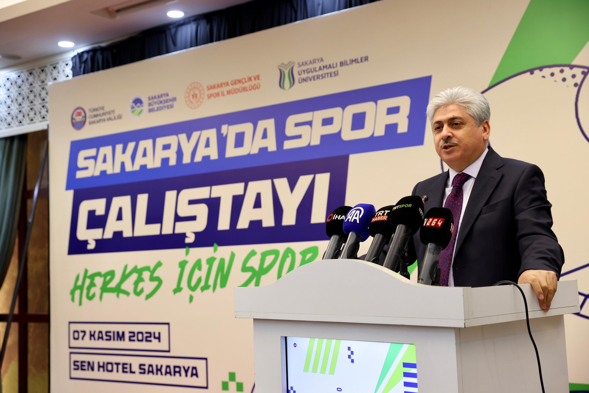 “Şehrin spor altyapısını güçlendirecek adımları kararlılıkla atıyoruz”