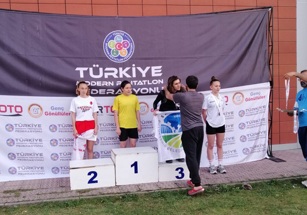 Büyükşehir’in sporcusu Ankara’daki yarışa damga vurdu