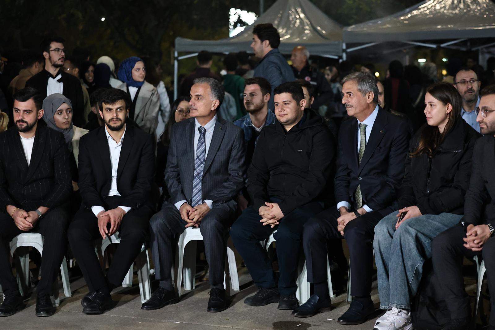 Kampüse İrtibat Ofisi, 7/24 Açık Kütüphane, Bilim Merkezi ve AKM…