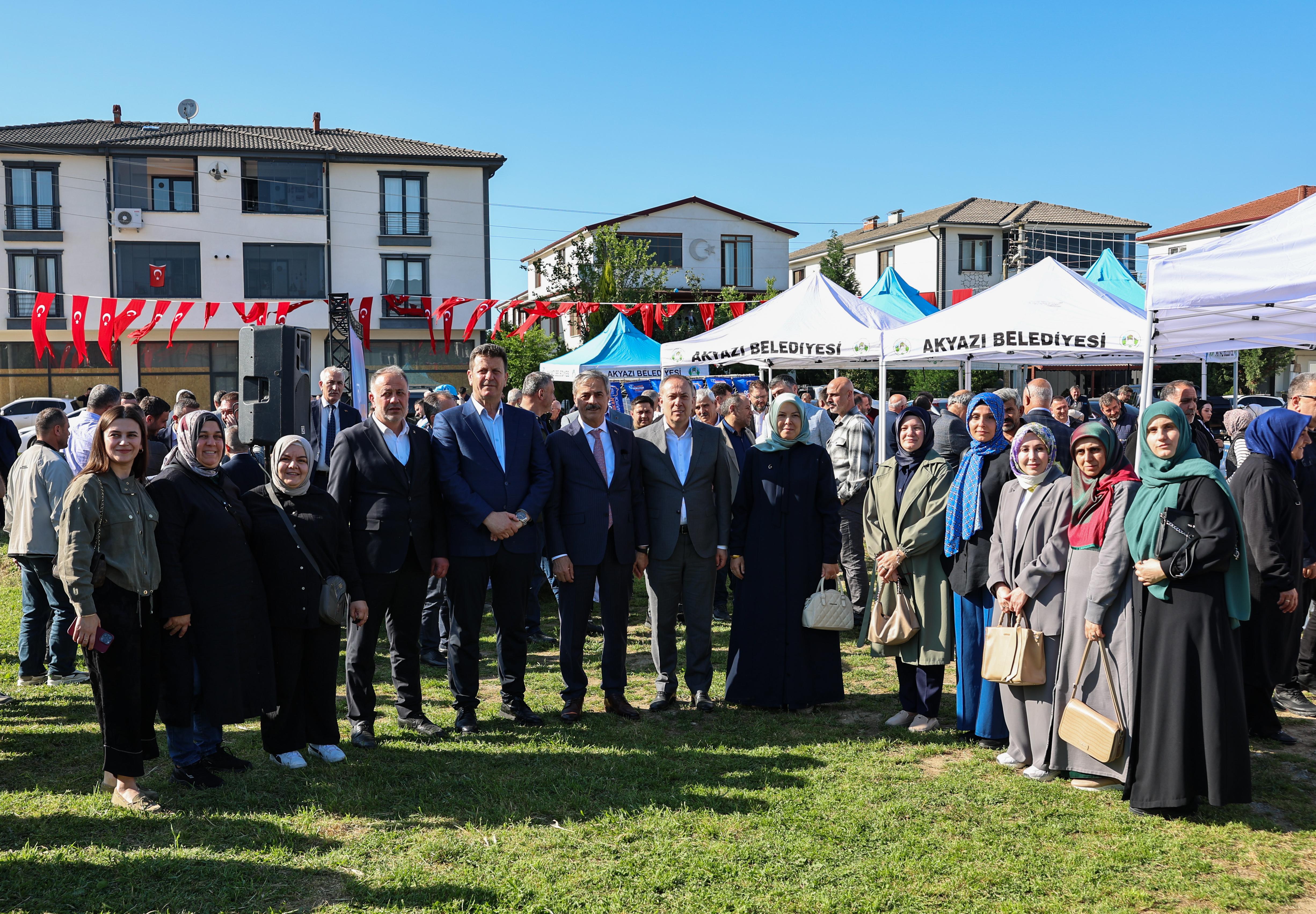 “Türkiye Yüzyılı hedefleriyle Akyazı’yı geleceğe hazırlıyoruz”