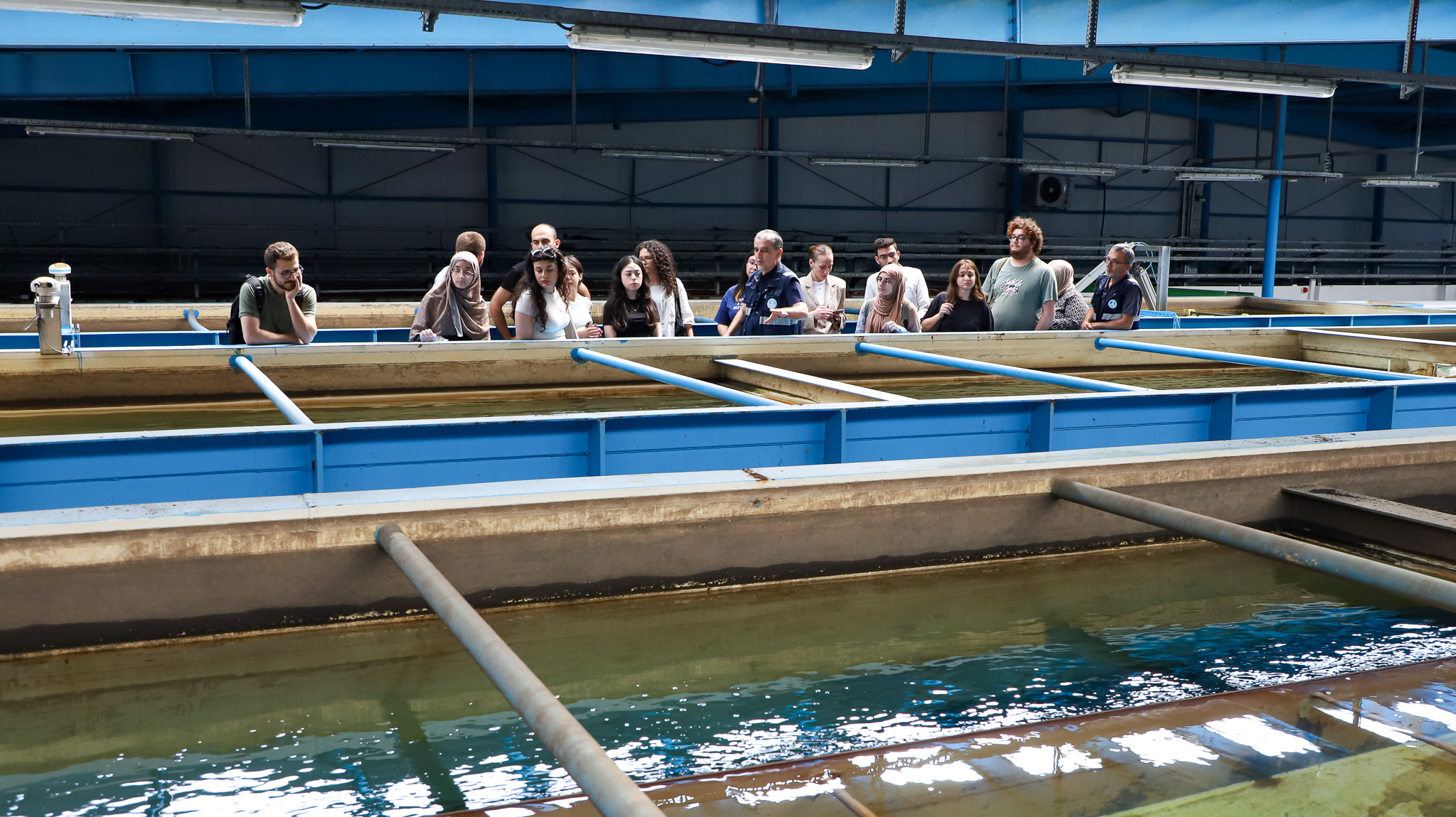 Geleceğin hekimleri SASKİ tesislerinde su ve atık su süreçlerini gözlemledi
