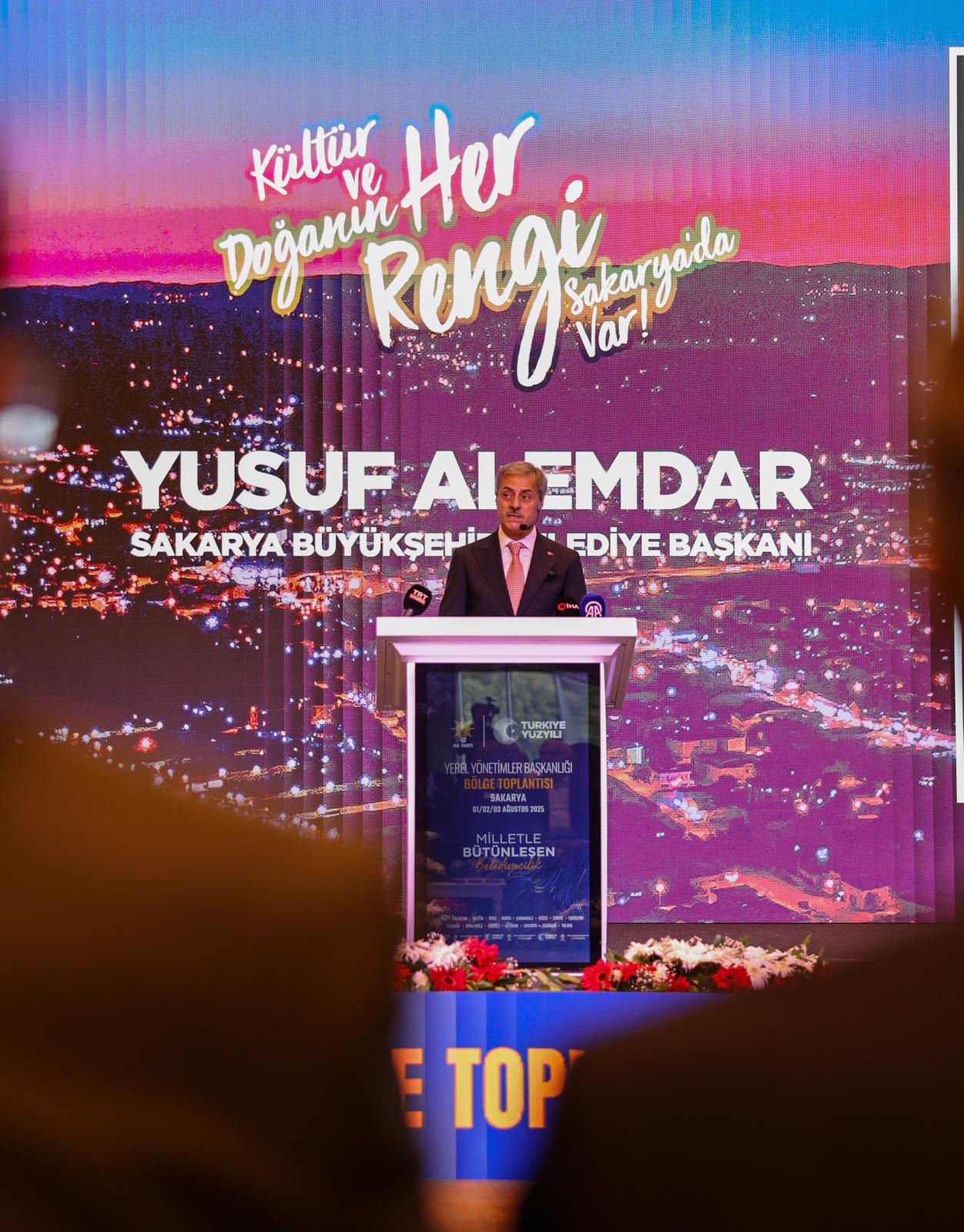 16 şehir, 111 belediye başkanıyla AK Parti’nin hizmet neferleri Sakarya’da