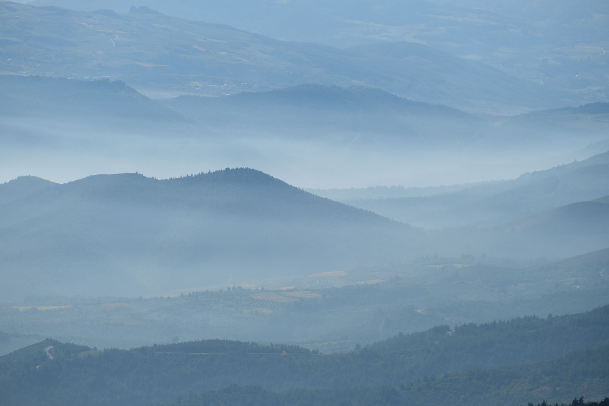 Sonbaharın büyüleyici renkleri arasında 14 kilometrelik unutulmaz rota