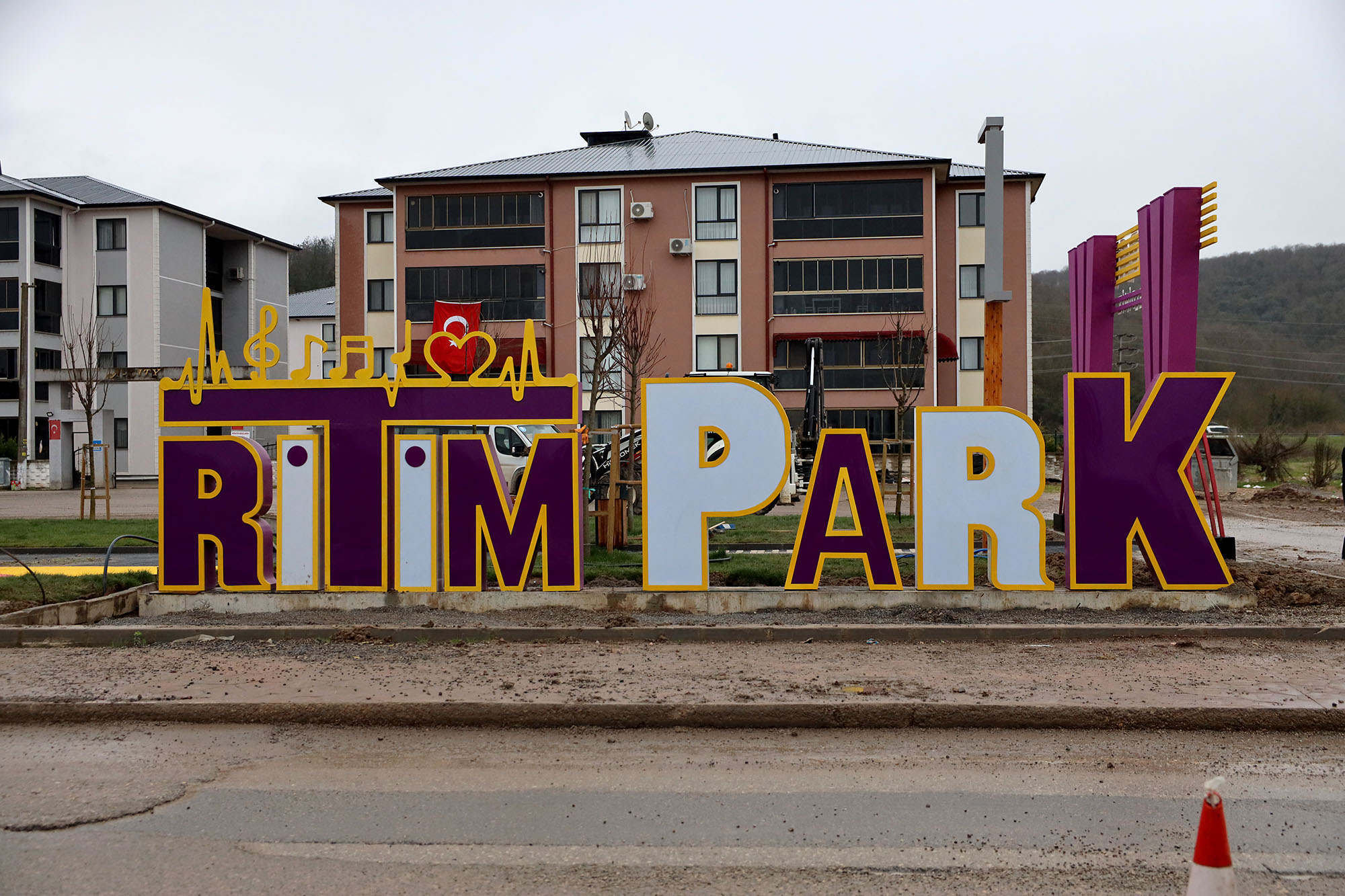 Söğütlü’ye yeni bir ‘nefes’ noktası: Merakla beklenen Ritim Park’ın son durumu…